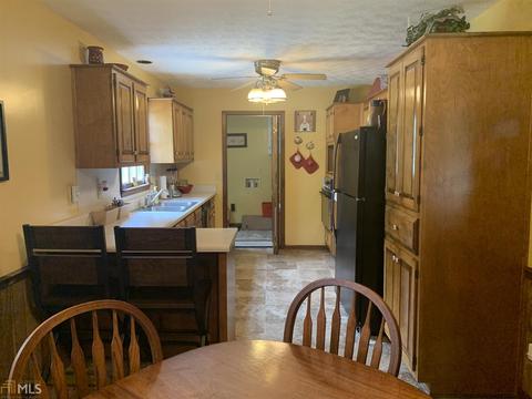 111 N Barnard Ave, Lagrange, GA 30240 photo 3