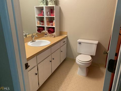 111 N Barnard Ave, Lagrange, GA 30240 photo 11