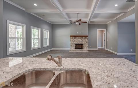 117 Marina Cir, Jackson, GA 30233 photo 5