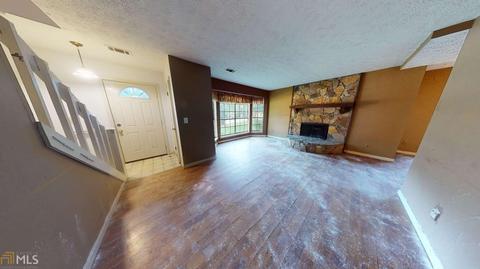 6915 Babbling Brook Dr, Rex, GA 30273 photo 9