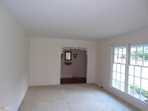5115 Forest Dr, Covington, GA 30014 photo 3