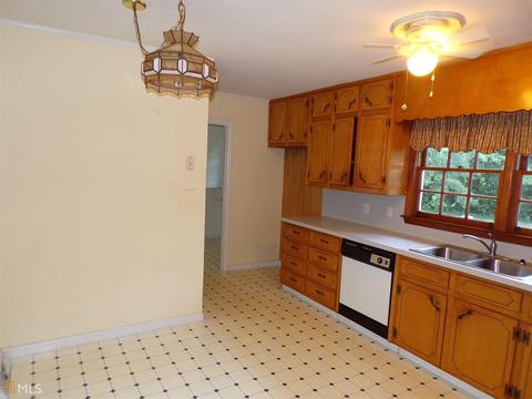 5115 Forest Dr, Covington, GA 30014 photo 7