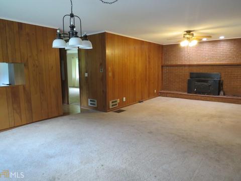 114 Willowdell Dr, Toccoa, GA 30577 photo 5