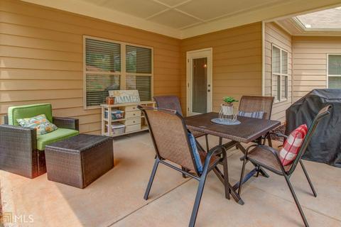 111 Hidden Falls Ct, Rutledge, GA 30663 photo 3
