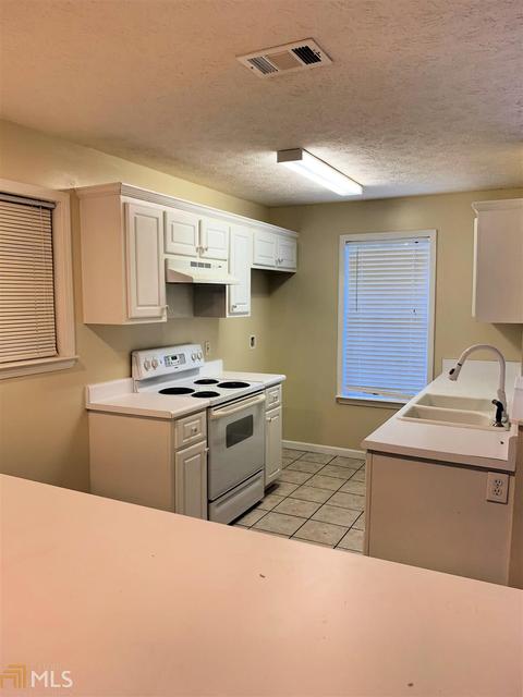127 Clara Jean Ct, Lagrange, GA 30241 photo 3
