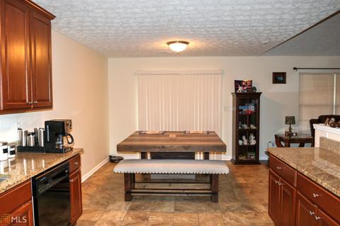 103 Bridgette Blvd, Lagrange, GA 30240 photo 4