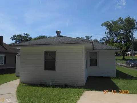 910 S 3rd St, Lanett, AL 36863 photo 3