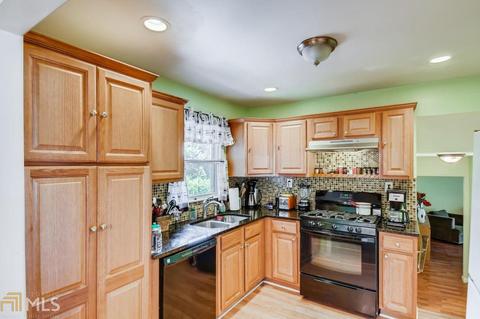 3153 Ascot Ct, Chamblee, GA 30341 photo 3