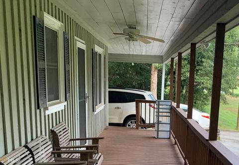 112 Stapler Dr, Nicholson, GA 30565 photo 2