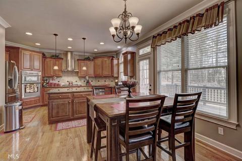 211 Chadmore Ln, Tyrone, GA 30290 photo 12