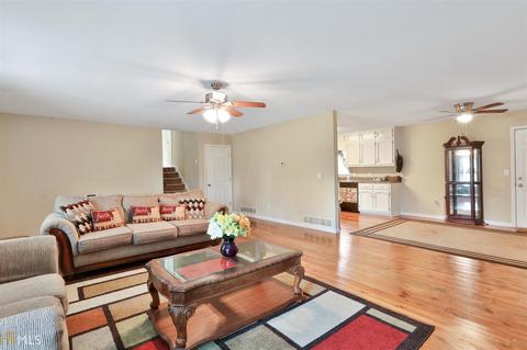 5 Freestone Dr, Newnan, GA 30265 photo 8