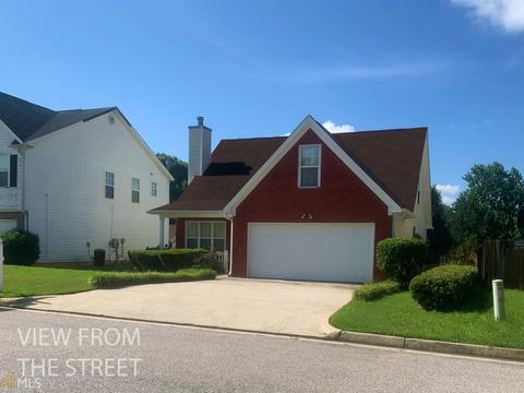 2367 Carousel Park Dr, Morrow, GA 30260 photo 1