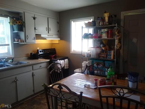 246 Circle Dr, Cornelia, GA 30531 photo 4