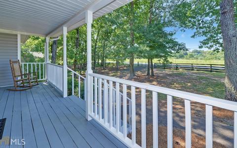 2930 Mobley Dr, Dacula, GA 30019 photo 2