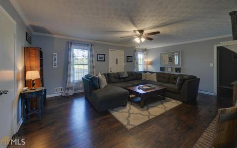 2930 Mobley Dr, Dacula, GA 30019 photo 4