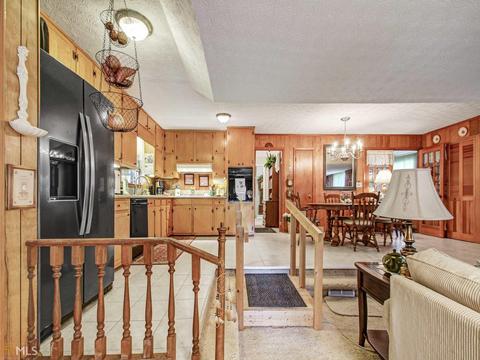 5910 Meadowview Rd, Rex, GA 30273 photo 15