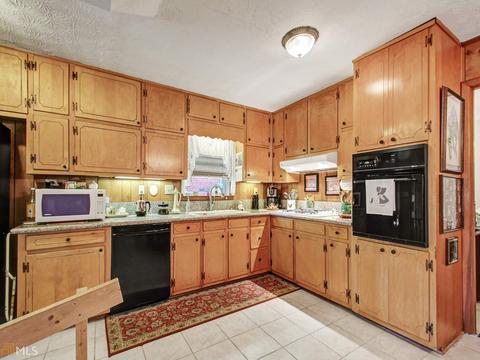 5910 Meadowview Rd, Rex, GA 30273 photo 16