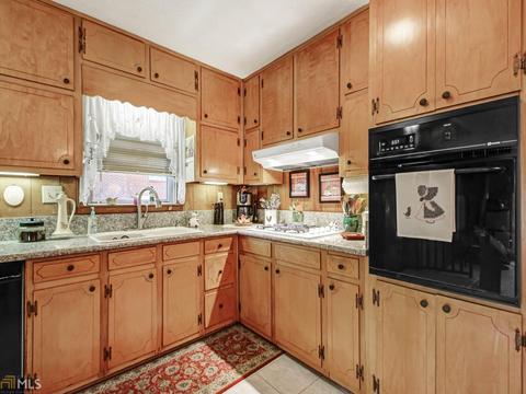 5910 Meadowview Rd, Rex, GA 30273 photo 18