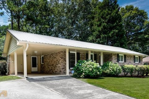 2355 Arrow Cir, Chamblee, GA 30341 photo 2
