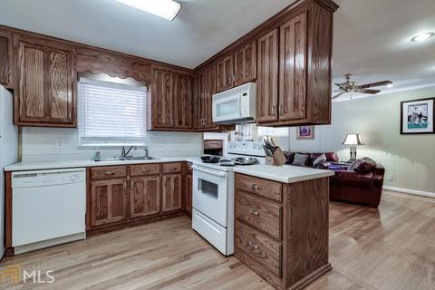 2355 Arrow Cir, Chamblee, GA 30341 photo 9