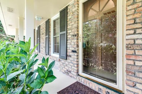 2355 Arrow Cir, Chamblee, GA 30341 photo 4