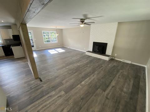 231 N Hicks Rd, Toccoa, GA 30577 photo 4