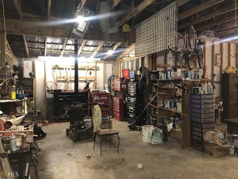 1389 Highway 22 E, Haddock, GA 31033 photo 11