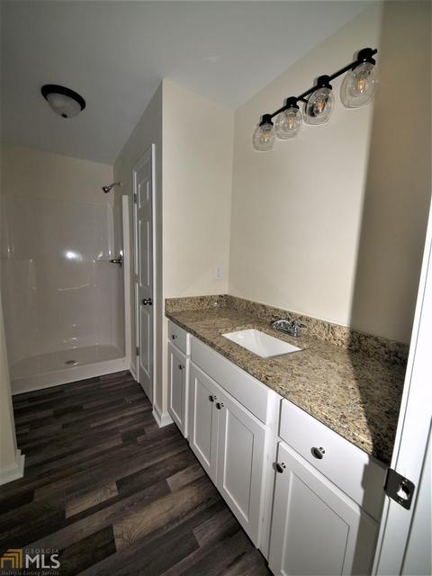 50 Oakridge Dr, Covington, GA 30014 photo 8