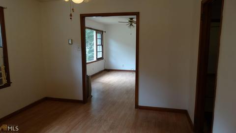 390 Hilltop Ln, Toccoa, GA 30577 photo 9