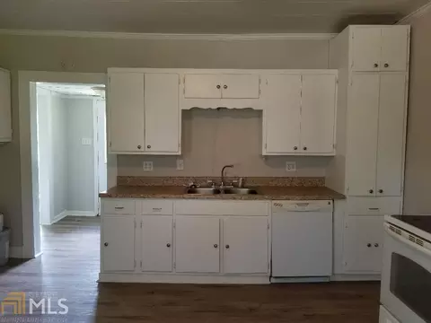 108 Maple St, Valley, AL 36854 photo 4