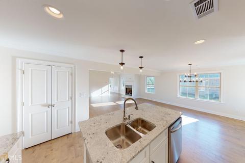 520 Lago Ct, Lagrange, GA 30241 photo 15