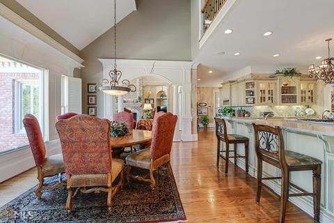 8075 Derbyshire Ct, Duluth, GA 30097 photo 11