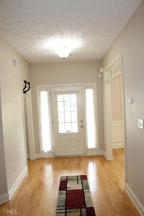 413 Nashua Dr, Lagrange, GA 30241 photo 2