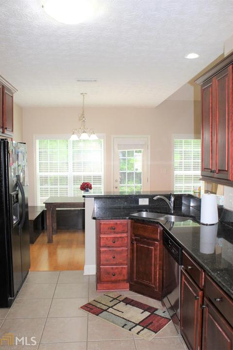 413 Nashua Dr, Lagrange, GA 30241 photo 4