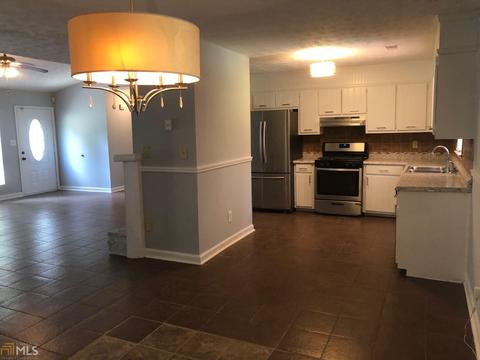 6590 Rabun Rd, Morrow, GA 30260 photo 15