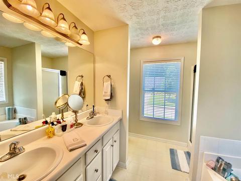 61 Windcrest Dr, Covington, GA 30016 photo 8