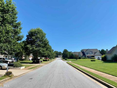 61 Windcrest Dr, Covington, GA 30016 photo 3