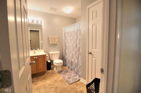 106 Richmond Dr, Lagrange, GA 30240 photo 8