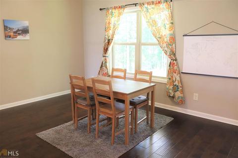 221 Stone Gate Dr, Lagrange, GA 30241 photo 9