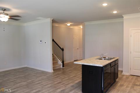 1712 Snapping Ct, Winder, GA 30680 photo 2