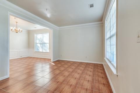 5976 Foxcroft Ct, Morrow, GA 30260 photo 12