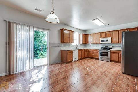 5976 Foxcroft Ct, Morrow, GA 30260 photo 17