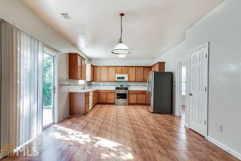 5976 Foxcroft Ct, Morrow, GA 30260 photo 18