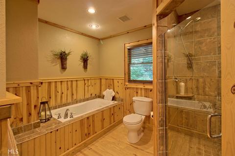 73 Loop Way, Rabun Gap, GA 30568 photo 16