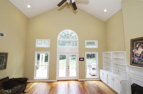 403 Canterbury Dr, Lagrange, GA 30241 photo 8