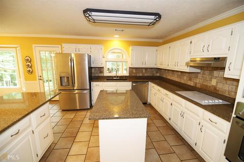 403 Canterbury Dr, Lagrange, GA 30241 photo 11