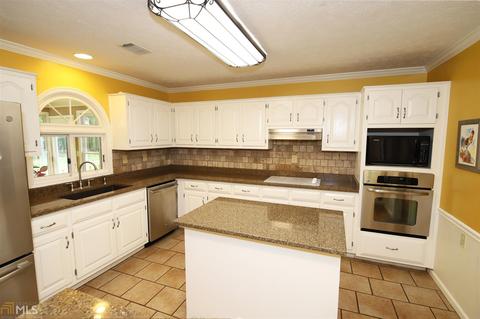 403 Canterbury Dr, Lagrange, GA 30241 photo 13