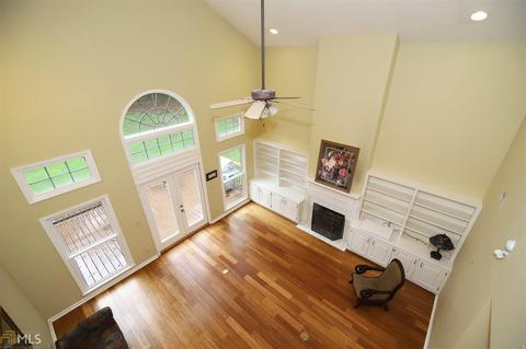 403 Canterbury Dr, Lagrange, GA 30241 photo 9