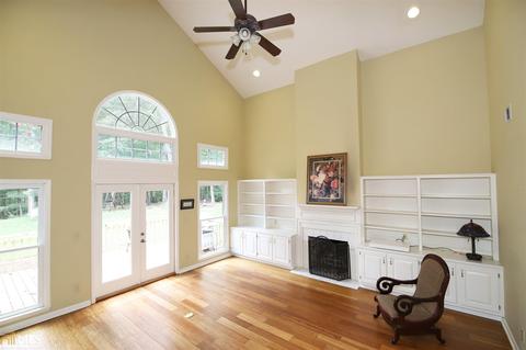 403 Canterbury Dr, Lagrange, GA 30241 photo 10
