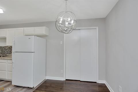 6975 Fielder Rd, Rex, GA 30273 photo 17